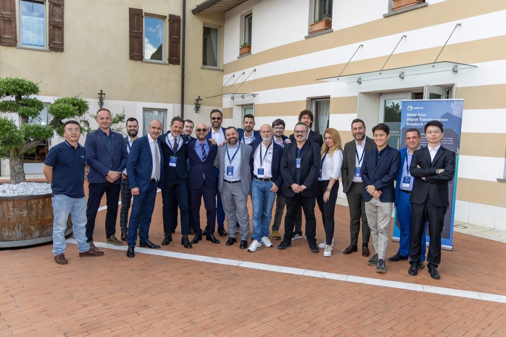 Una parte del team Sangfor Italia all'annual meeting del 21 maggio 2024